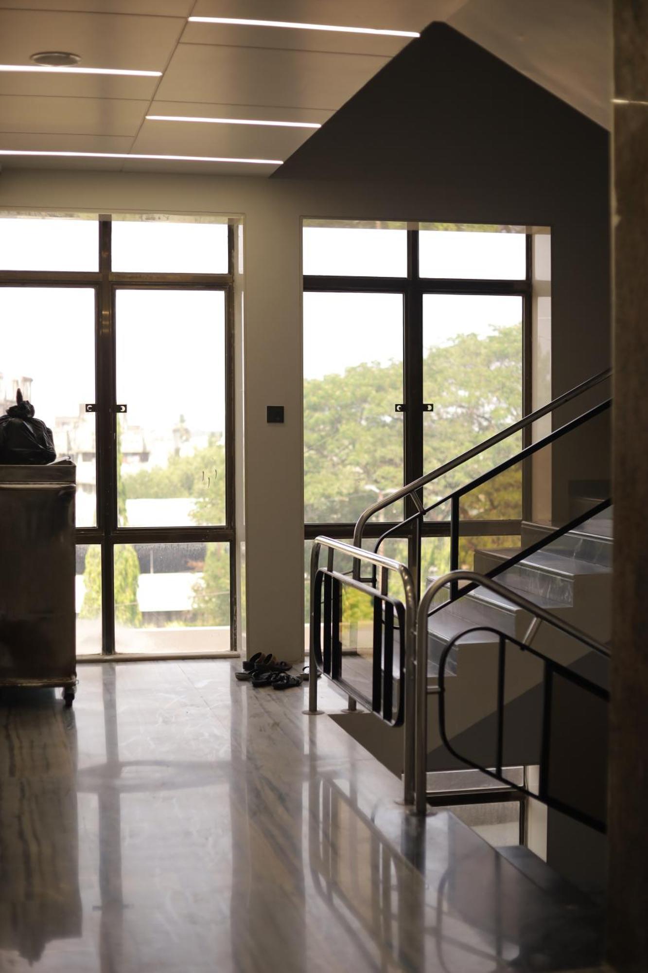 Hotel Statusinn, Ichalkaranji Exterior foto